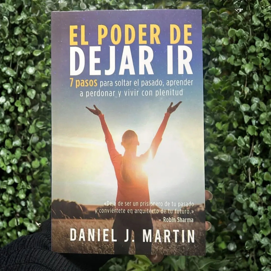 🧠 El poder de dejar ir 🎧 Llévate GRATIS el audiolibro Meditaciones de Marco Aurelio