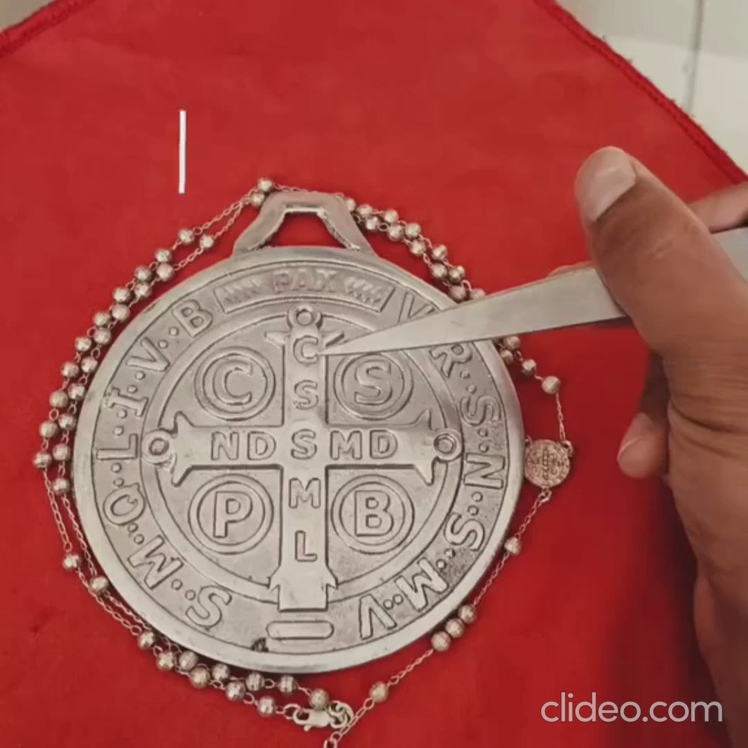 Cargar video: 